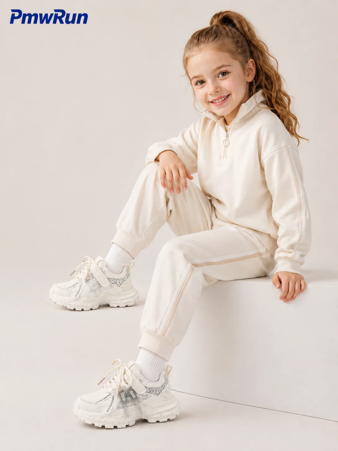Trend Fashion Sport Shoes For Girls Luxury Rhinestone Teenager Girl's Sneakers Anti-slippery Running Footwear For Children