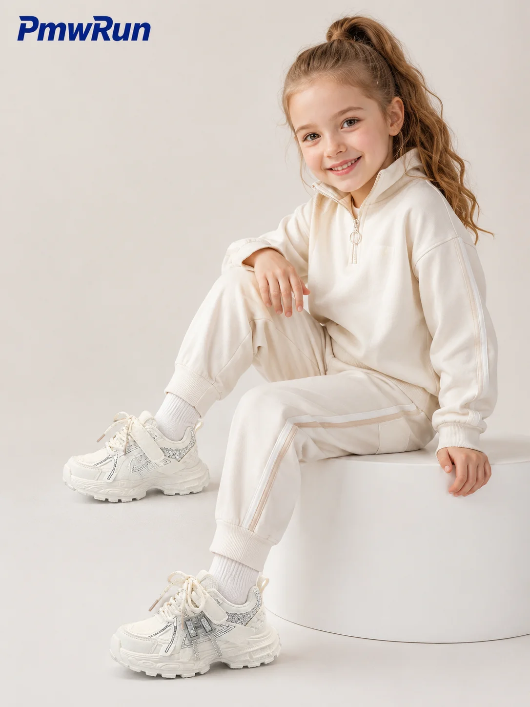 Trend Fashion Sport Shoes For Girls Luxury Rhinestone Teenager Girl's Sneakers Anti-slippery Running Footwear For Children