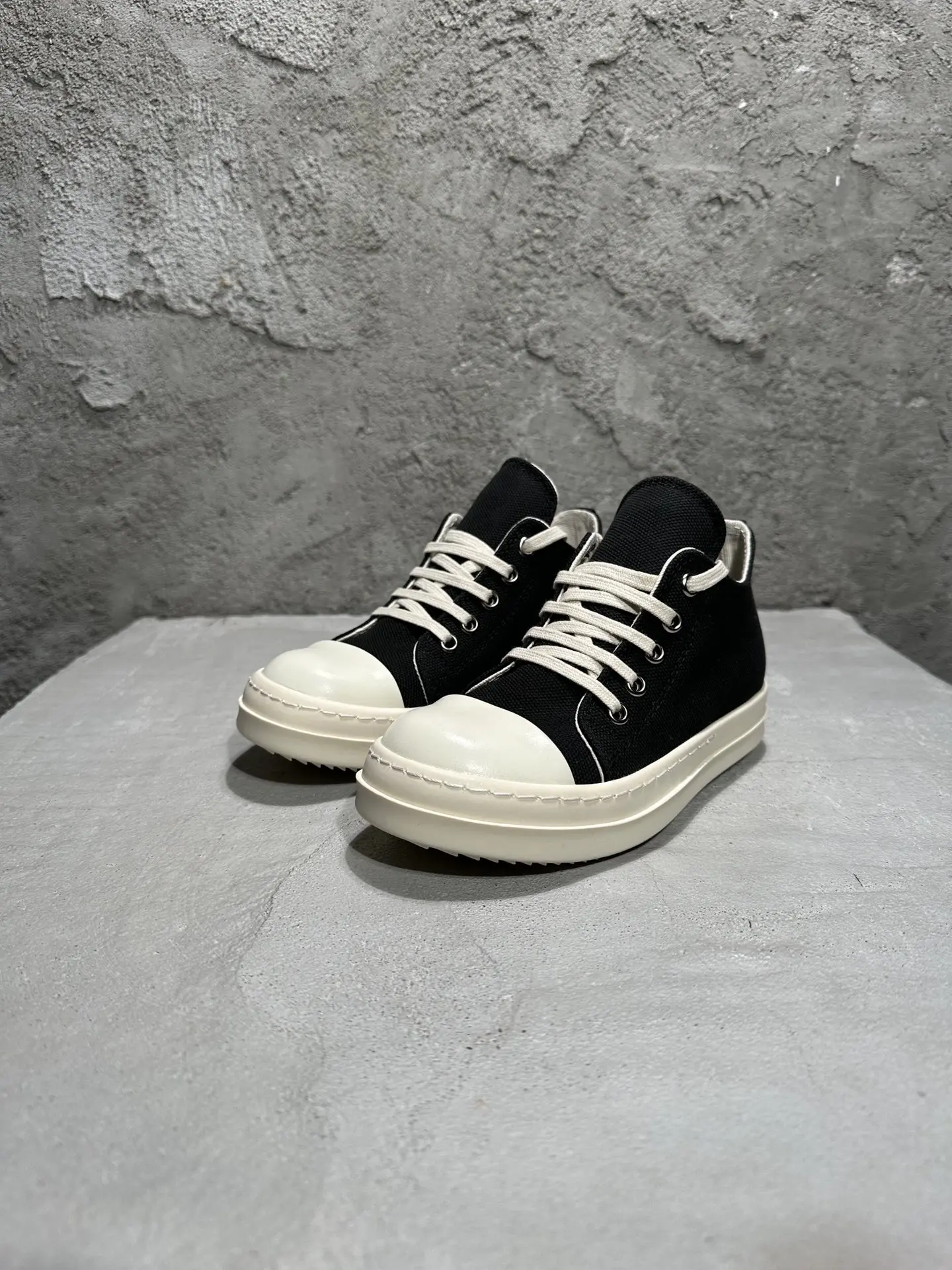 Kids High Top Sneakers Girls Boys Children Shoes Canvas Luxury Lace Up Casual Spring Streetwear Black White Shoes