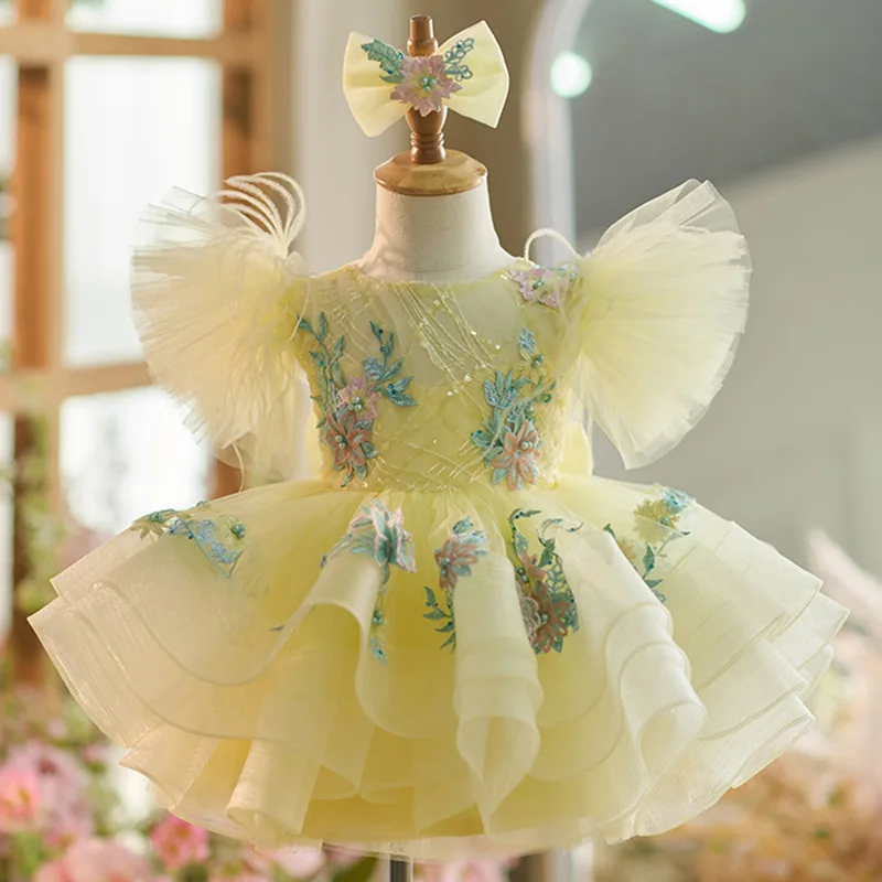 New Baby Girl Toddler Dress Birthday Party Dress Exquisite Unique Girl Sweet Little Fly Sleeve Cake Skirt