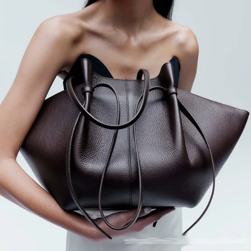 Simple Vintage Fashionable Tote Bag For Women Trendy Design Large Capacity Luxury Leather Diaper Bags For Stylish Moms