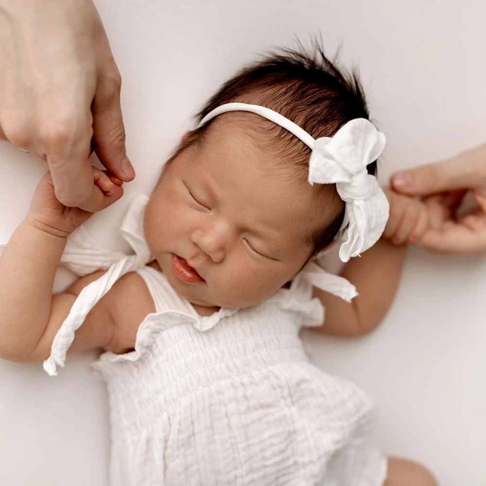 Soft Newborn Photography Props White Muslin Ruffle Romper Baby Photo Shoot Outfit Infant Sleeveless Tie Strap Costume