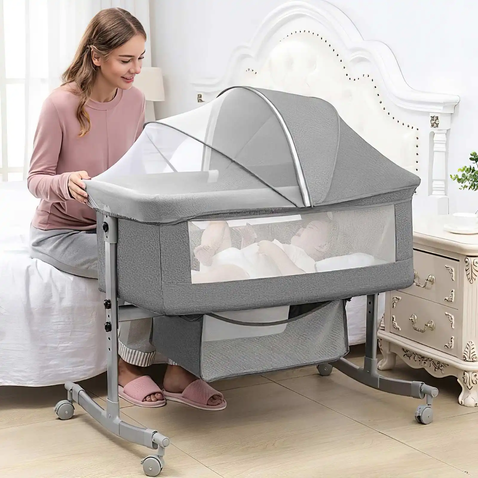 Baby Crib 3 in 1 Baby bed Portable Foldable Adjustable Height Silent Wheels Shaker Bassinet With Mosquito Net for Newborn