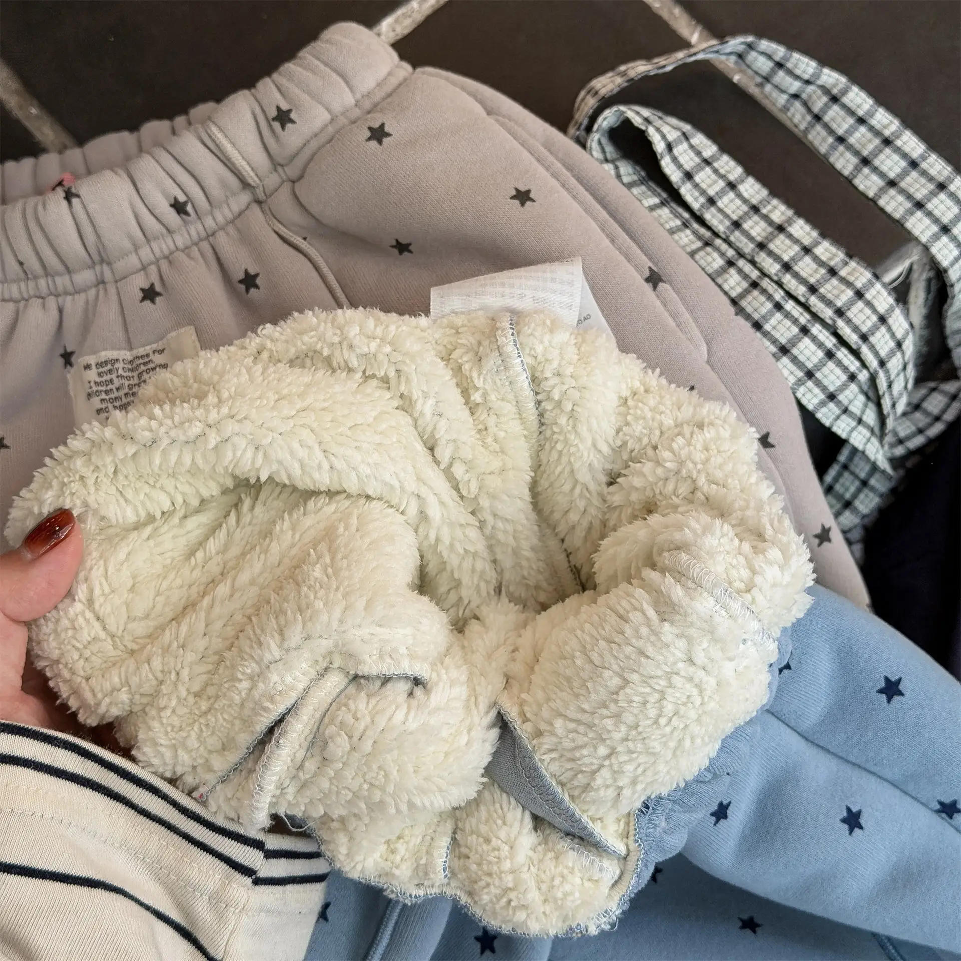 2025 Winter New Children Warm Pants Boys Girls Star Print Harem Pants Kids Fleece Trousers Baby Plus Velvet Thick Casual Pants