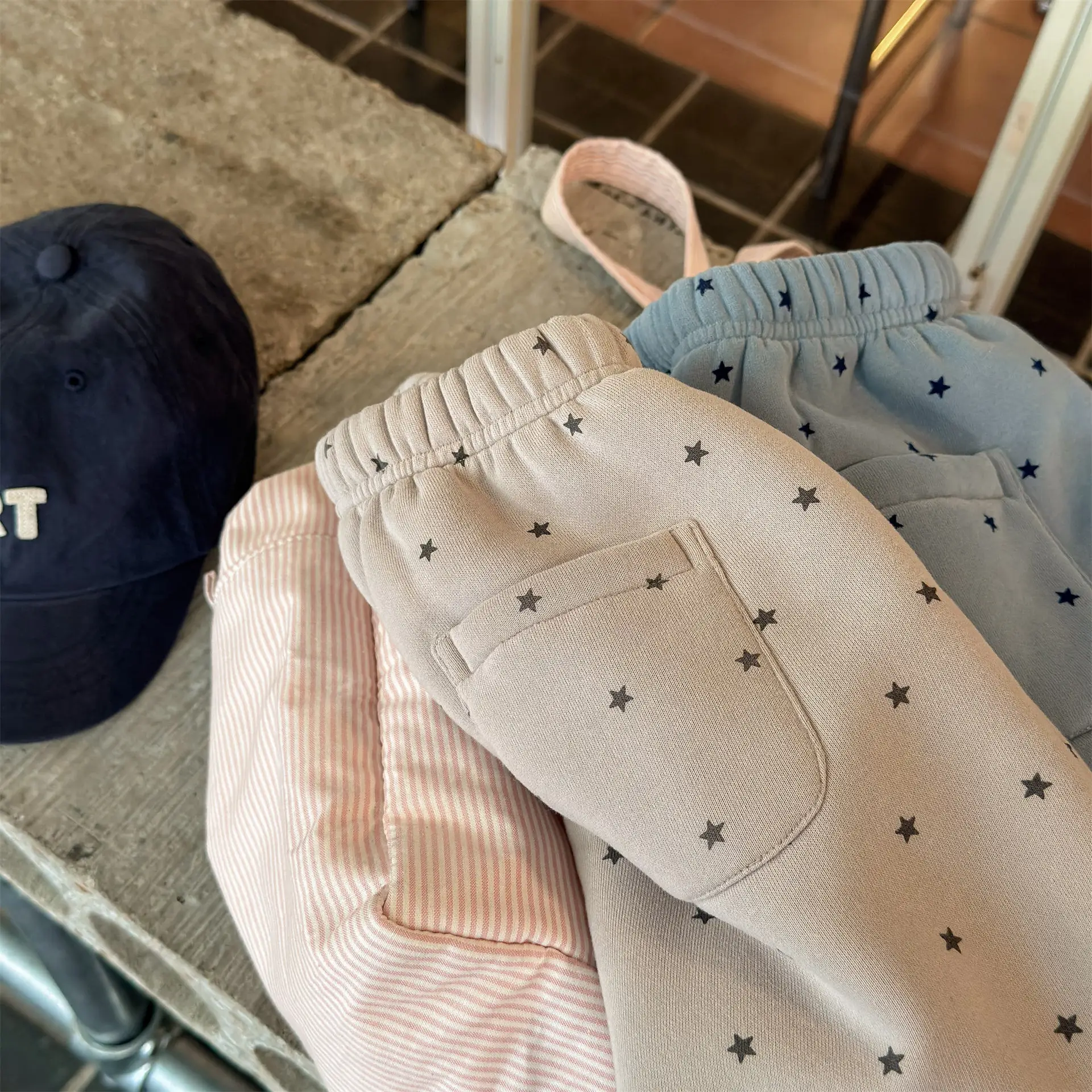 2025 Winter New Children Warm Pants Boys Girls Star Print Harem Pants Kids Fleece Trousers Baby Plus Velvet Thick Casual Pants