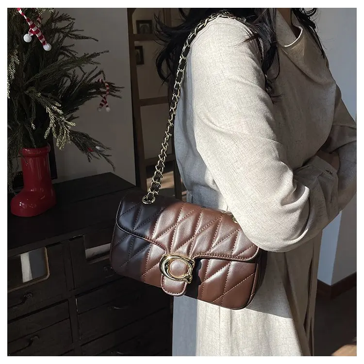 Simple Yet Luxury Leather Tote Bag For Women Designer Crossbody Large Capacity Elegant Diaper Bag For Commuter Textured Simple