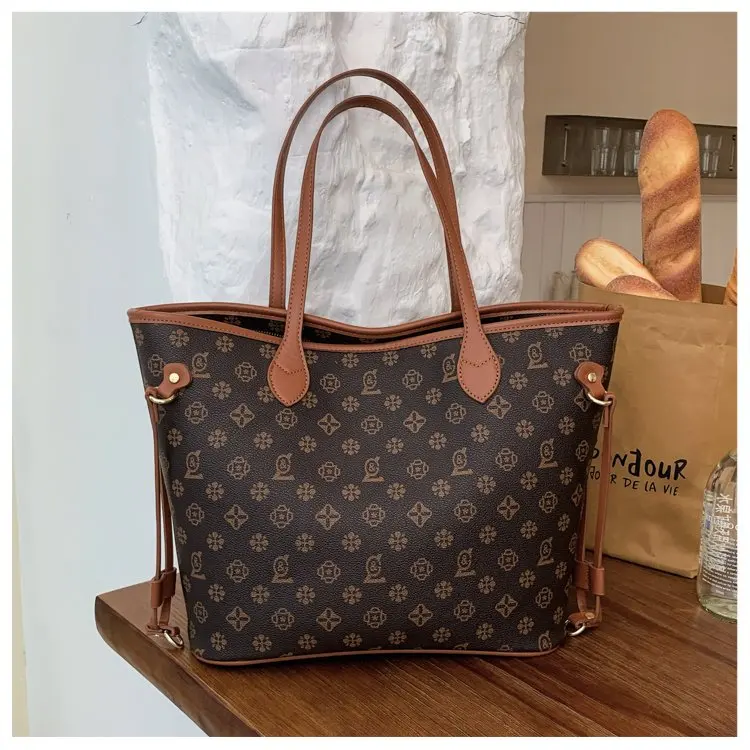 Luxury Vintage Diaper Bag High-End Elegant Shoulder Purse Unique Business Satchel Trendy Letter Logo Messenger For Women