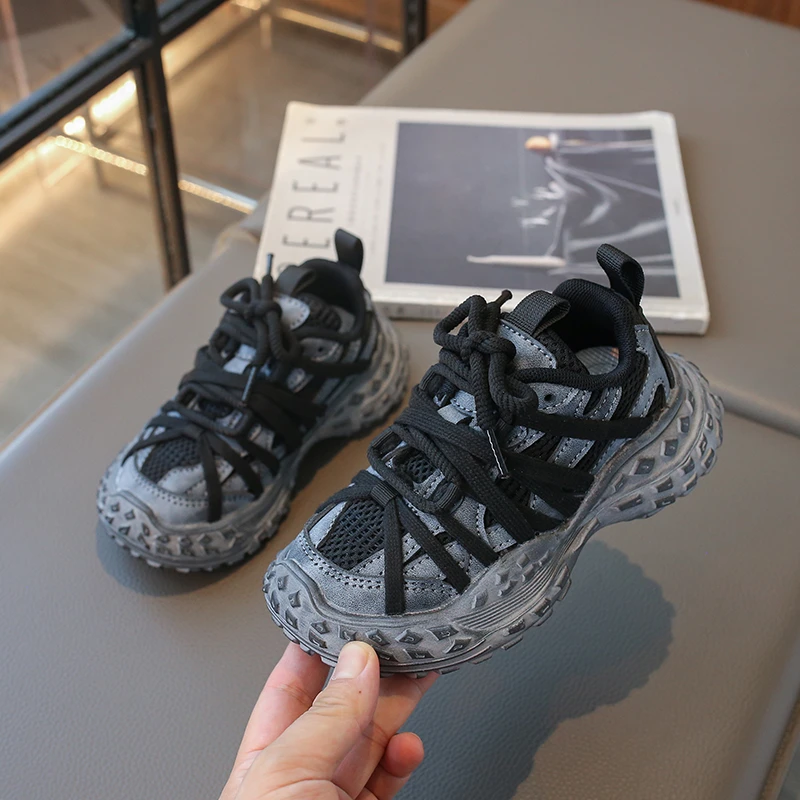 Children's Sneakers for Boy Chunky Non-slip Girls Sneakers Fashion Mesh Breathable Kids Causal School Basketball Shoes Versatile