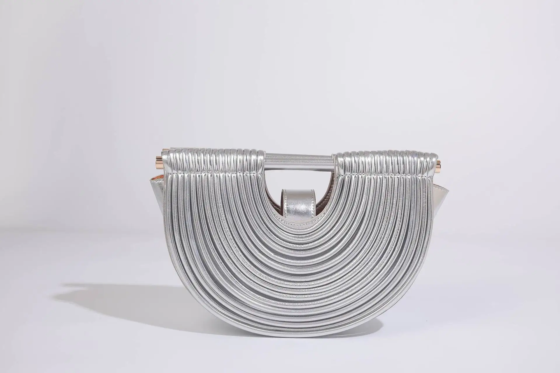 Fashionable Minimalist Luxury Diaper Bag Unique Designer For Women Large Capacity Vintage Leather Shoulder Bag Elegant Crossbody