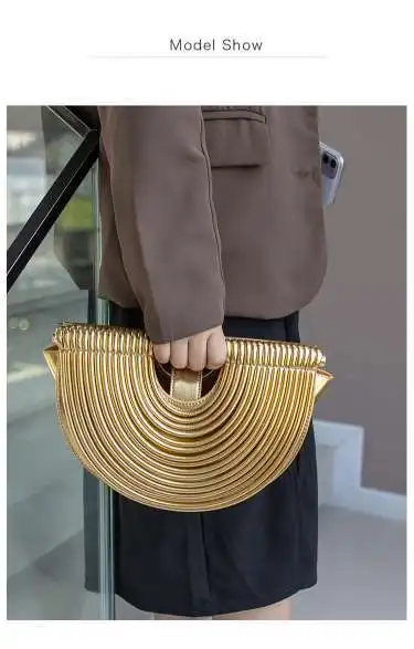 Fashionable Minimalist Luxury Diaper Bag Unique Designer For Women Large Capacity Vintage Leather Shoulder Bag Elegant Crossbody
