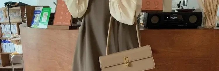 Maternity Stitching Fake Two-piece Clothes French Temperament Pregnancy Palace Sleeve Long-sleeved Dress 2024 Spring Autumn New