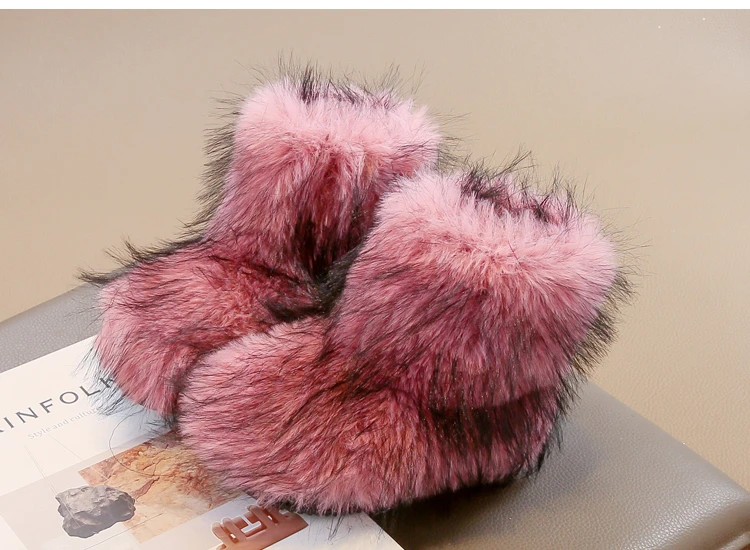 Girls Performance Boots Hip Hop Soft Kids Plush Boots Versatile Fashion 2025 Winter Children Short Boots Colorful Comfortable