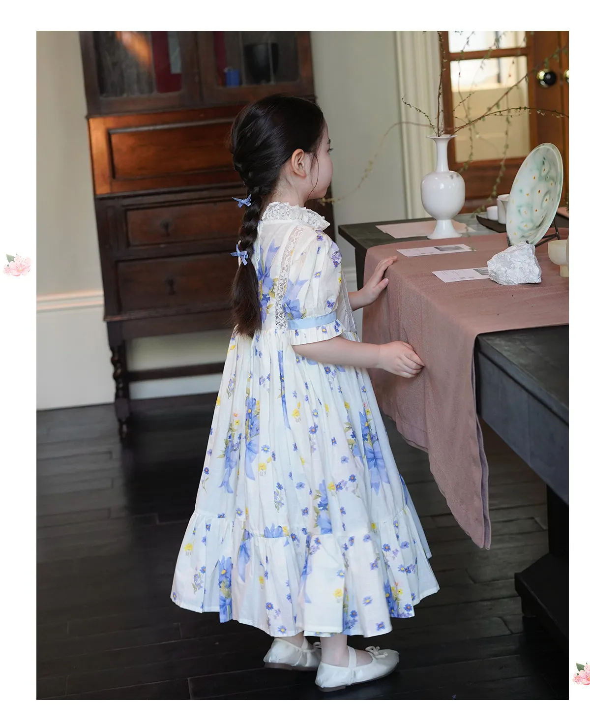 Sweet Girls 2026 New Summer Fashion High End Floral Embroidered Princess Dress Kids Lace Cotton Linen Soft Puff Sleeve Dresses