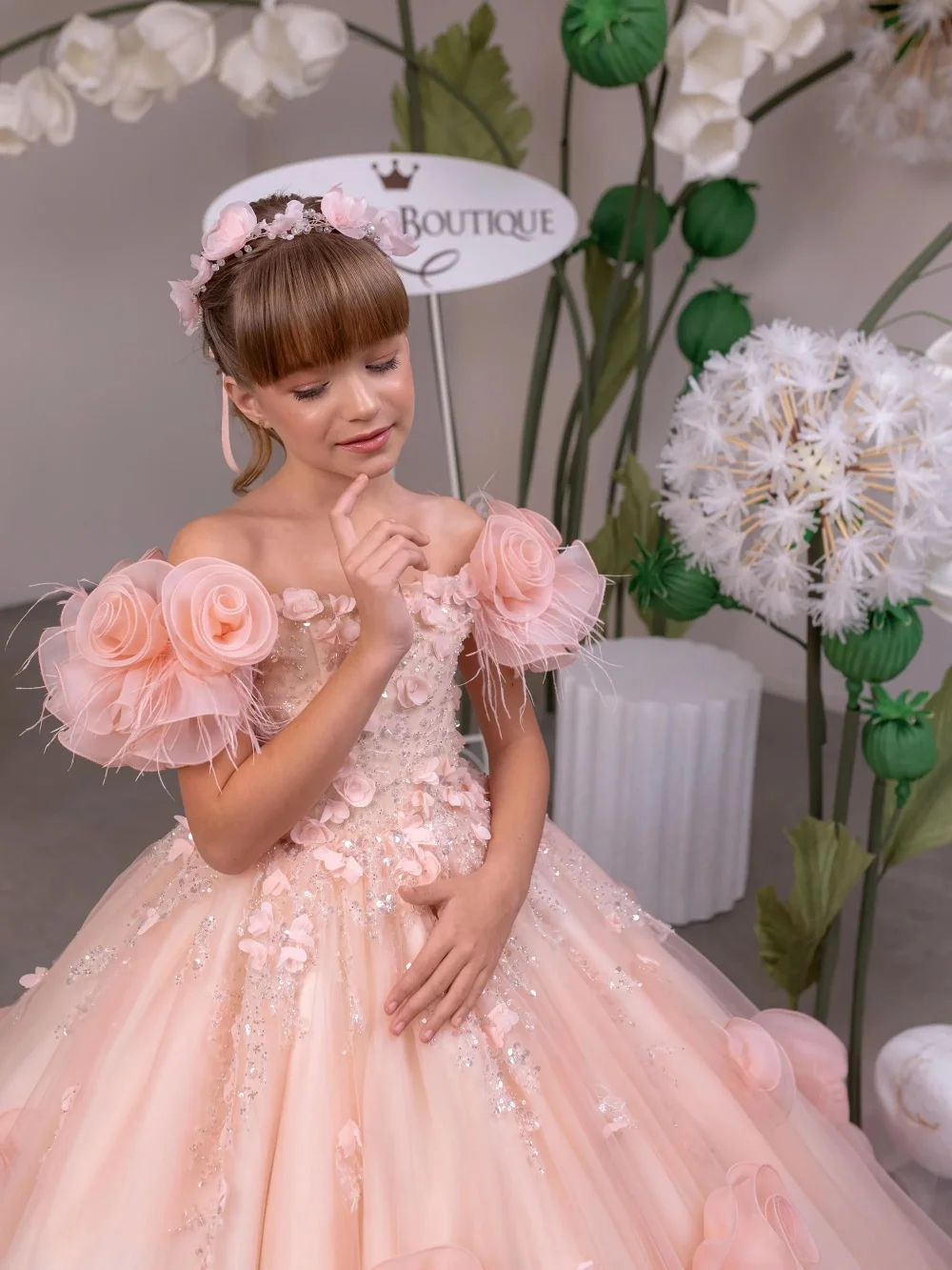 Handmade 3D Floral Sequined Princess Gown Gorgeous Flower Girls Dresses For Wedding Sweet Charming Kids Dresses Performance Wear