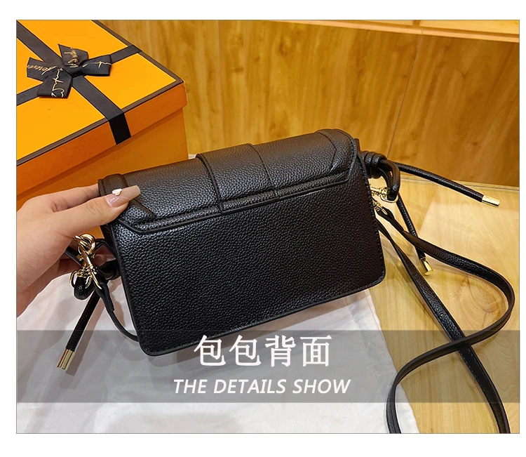 Designer Elegant Large Capacity Crossbody Diaper Bag: Luxury Women's Handbag With Vintage Leather Look And Unique Tote Style