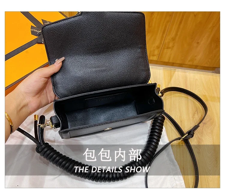 Designer Elegant Large Capacity Crossbody Diaper Bag: Luxury Women's Handbag With Vintage Leather Look And Unique Tote Style