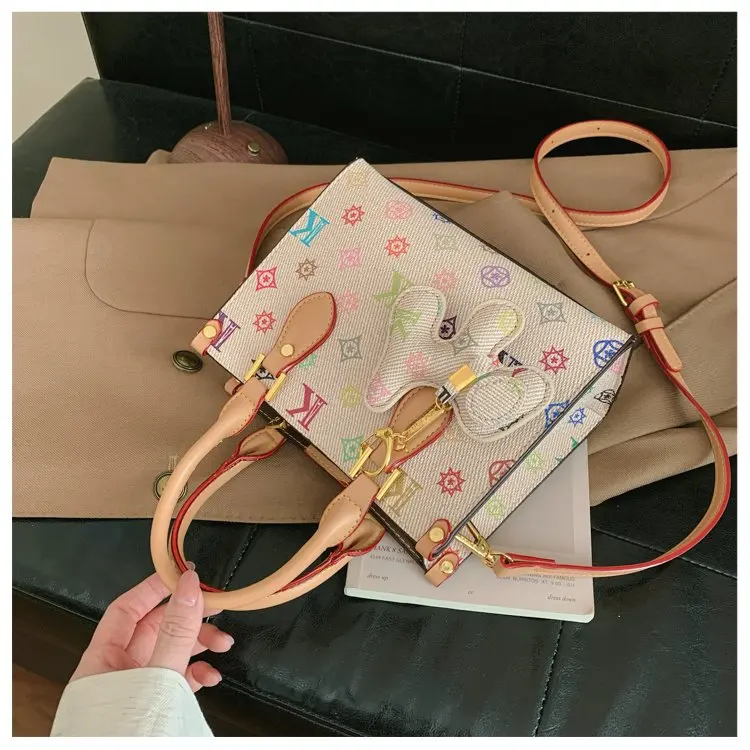 Paris Crossbody Diaper Bag Women's Luxury Leather Tote Vintage Minimalist Designer Large Capacity Elegant French Style