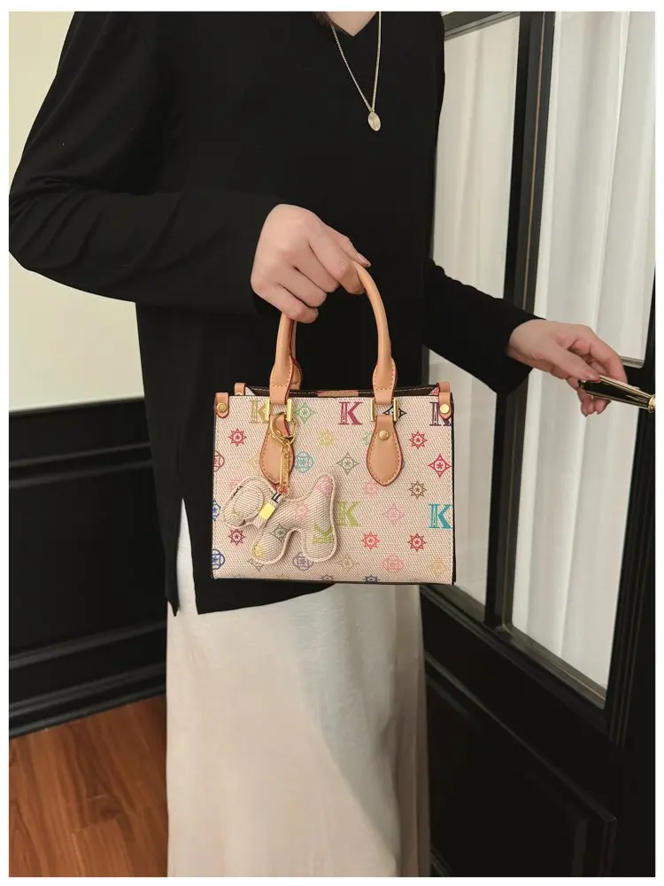 Paris Crossbody Diaper Bag Women's Luxury Leather Tote Vintage Minimalist Designer Large Capacity Elegant French Style