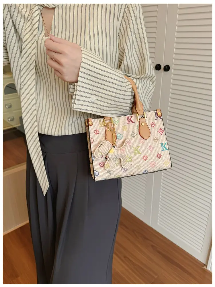 Paris Crossbody Diaper Bag Women's Luxury Leather Tote Vintage Minimalist Designer Large Capacity Elegant French Style