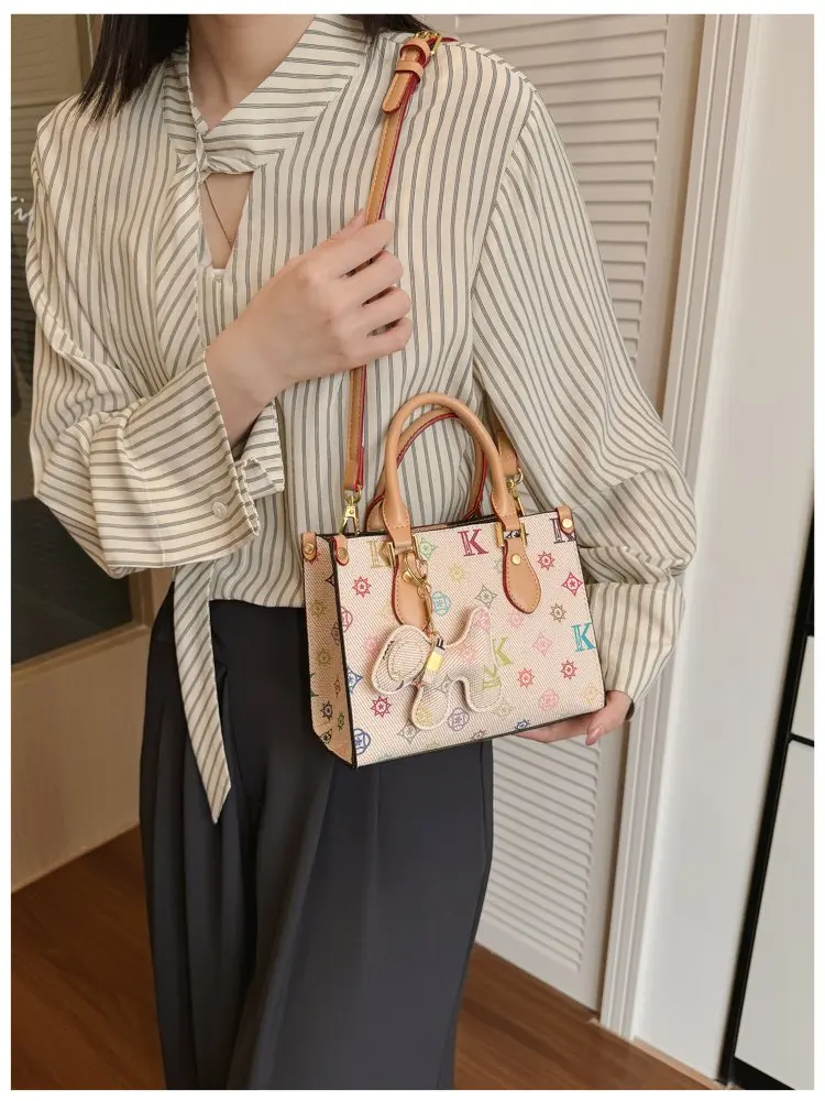 Paris Crossbody Diaper Bag Women's Luxury Leather Tote Vintage Minimalist Designer Large Capacity Elegant French Style
