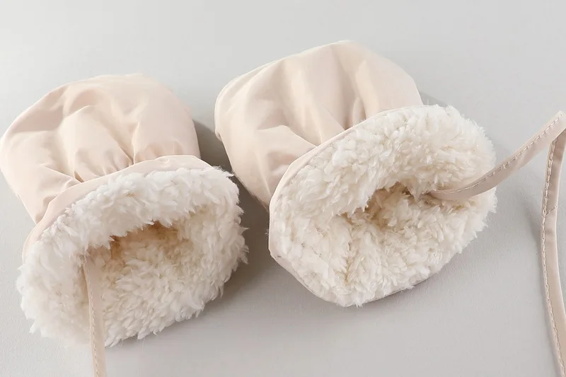 Winter Newborn Baby Girl Clothes Thicken Baby Romper With Gloves Warm Baby Jumpsuit Hooded Plus Velvet Children's Clothing 0-18M