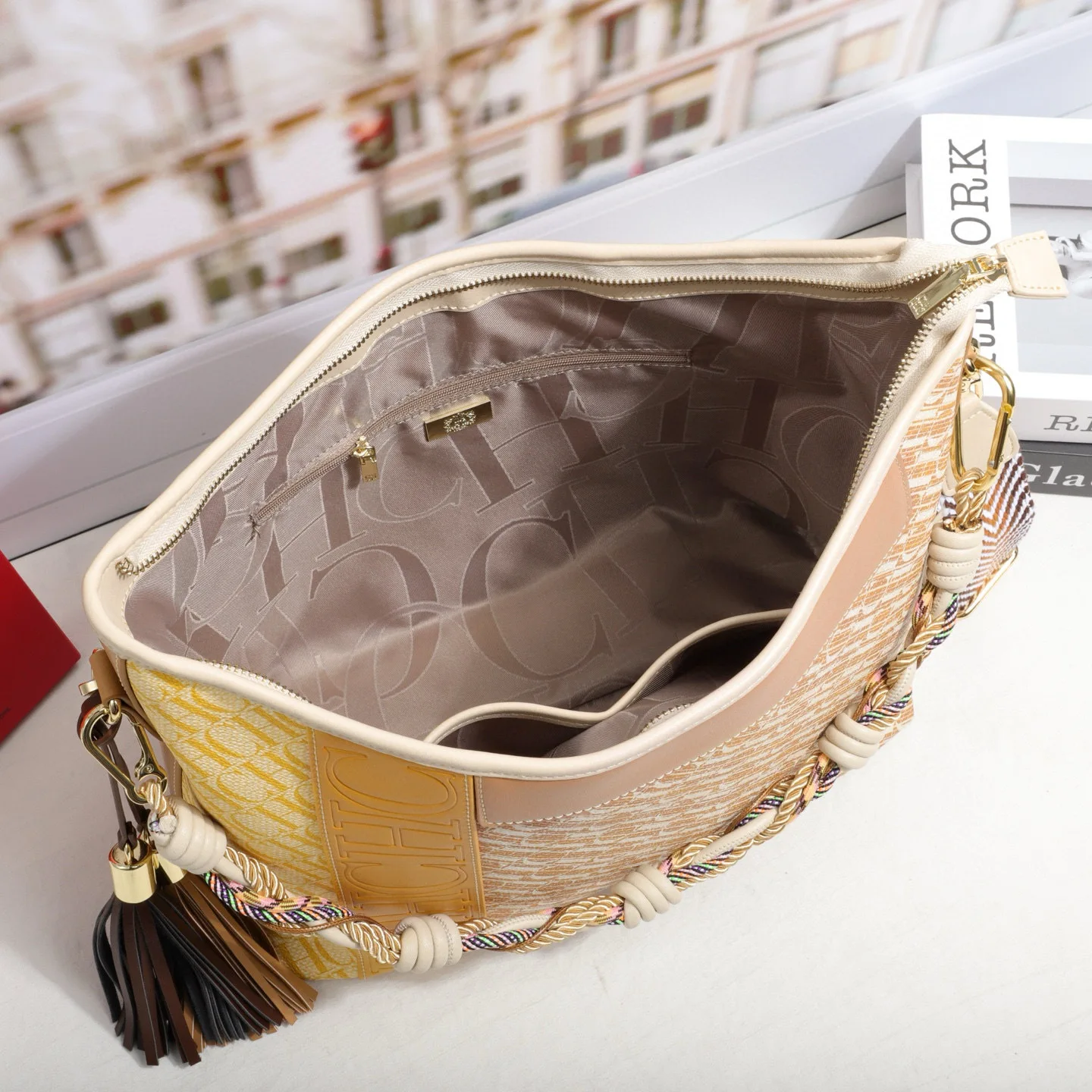 Fashion zipper women's shoulder bag, large capacity women's chain strap crossbody bag, casual travel handbag
