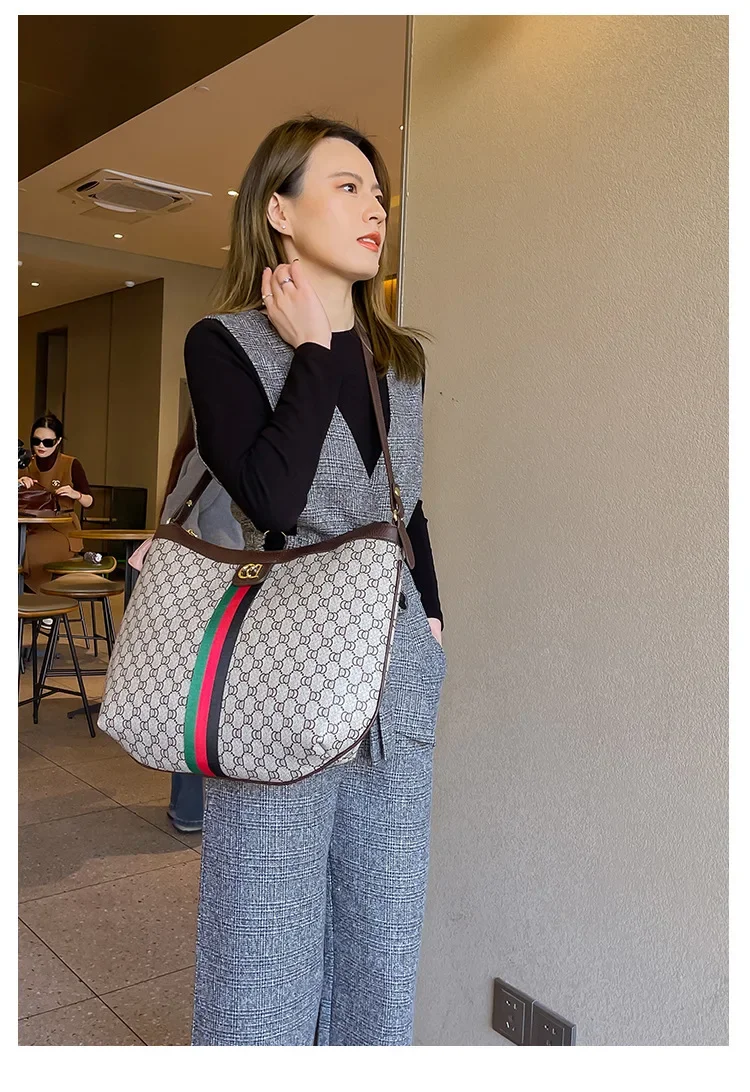 High quality design women's handbag, modern trend women's zipper shoulder bag, elegant and exquisite style women's bag