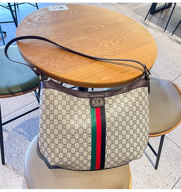 High quality design women's handbag, modern trend women's zipper shoulder bag, elegant and exquisite style women's bag