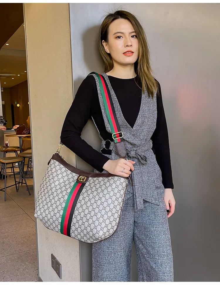 High quality design women's handbag, modern trend women's zipper shoulder bag, elegant and exquisite style women's bag
