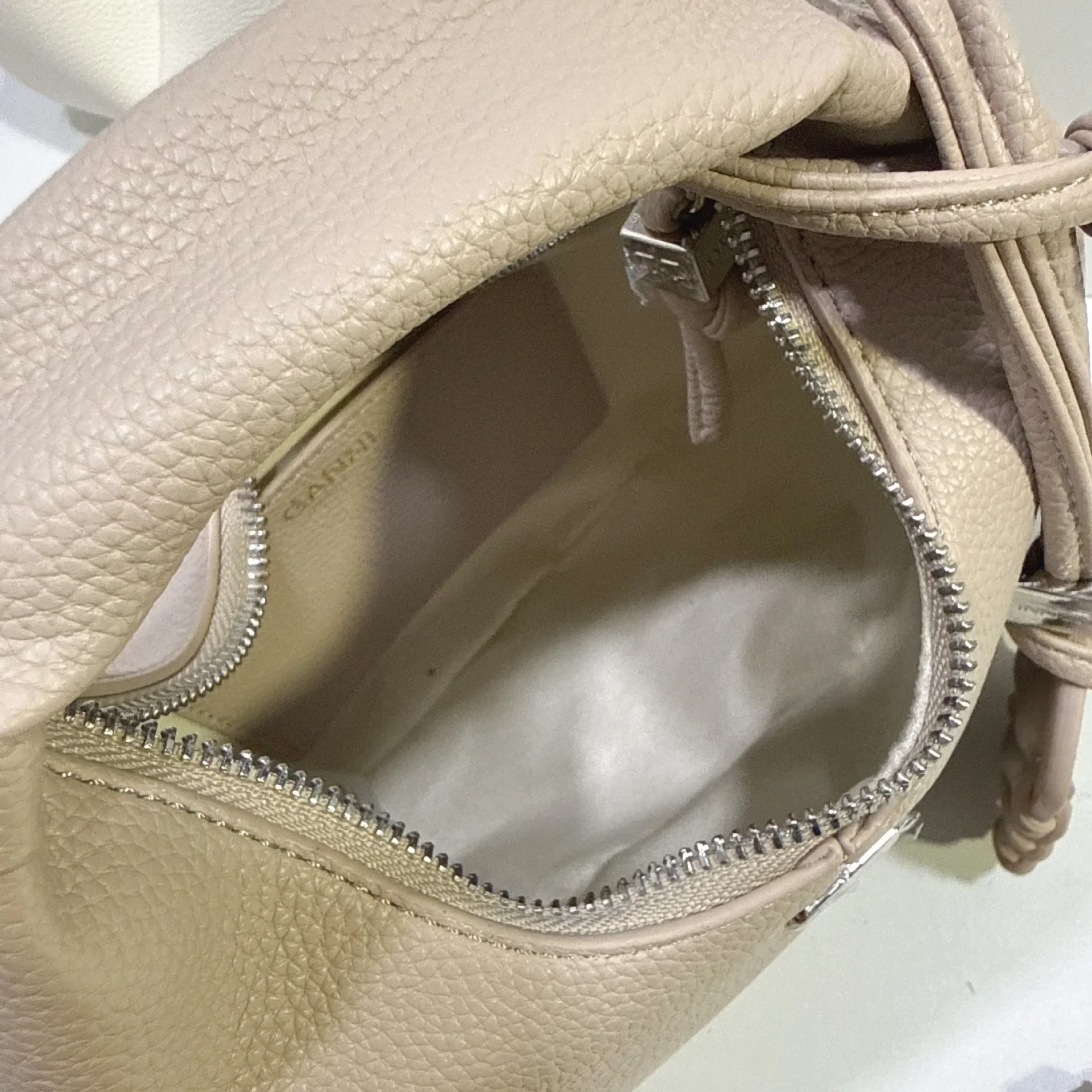 High quality casual zipper shoulder bag with classic design, women's crossbody bag, popular party handbag