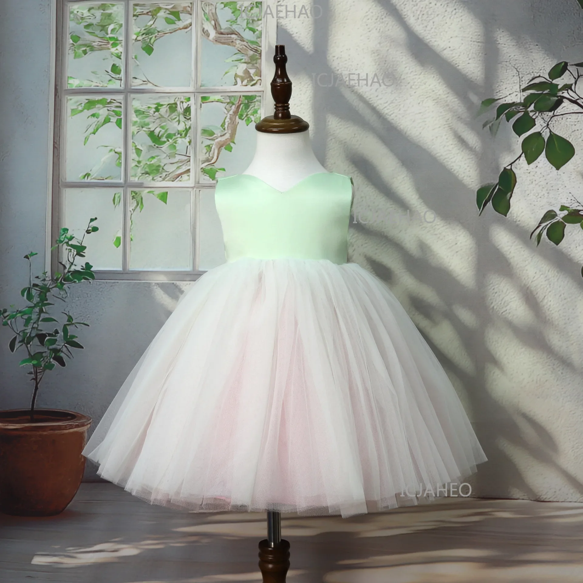 Children Gown Performance Birthday Party Banquet Sleeveless Elegant Tutu Princess Dress Flower Girl Wedding Girls Holiday Host