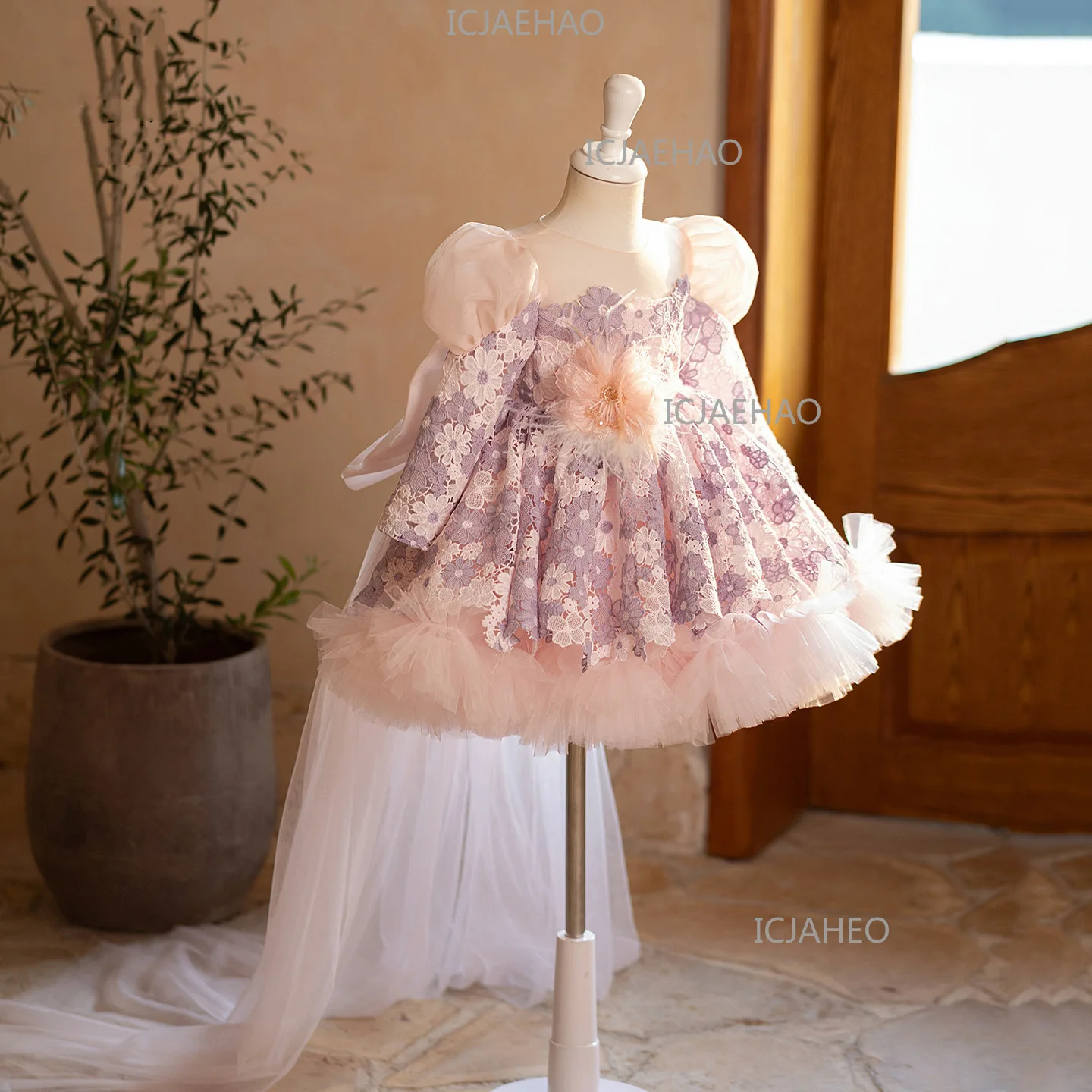 Lace Long Sleeve Puff Sleeve Girls Sweep Train Gown First Birthday Party Banquet Baby Flower Girl Princess Tutu Elegant Costume