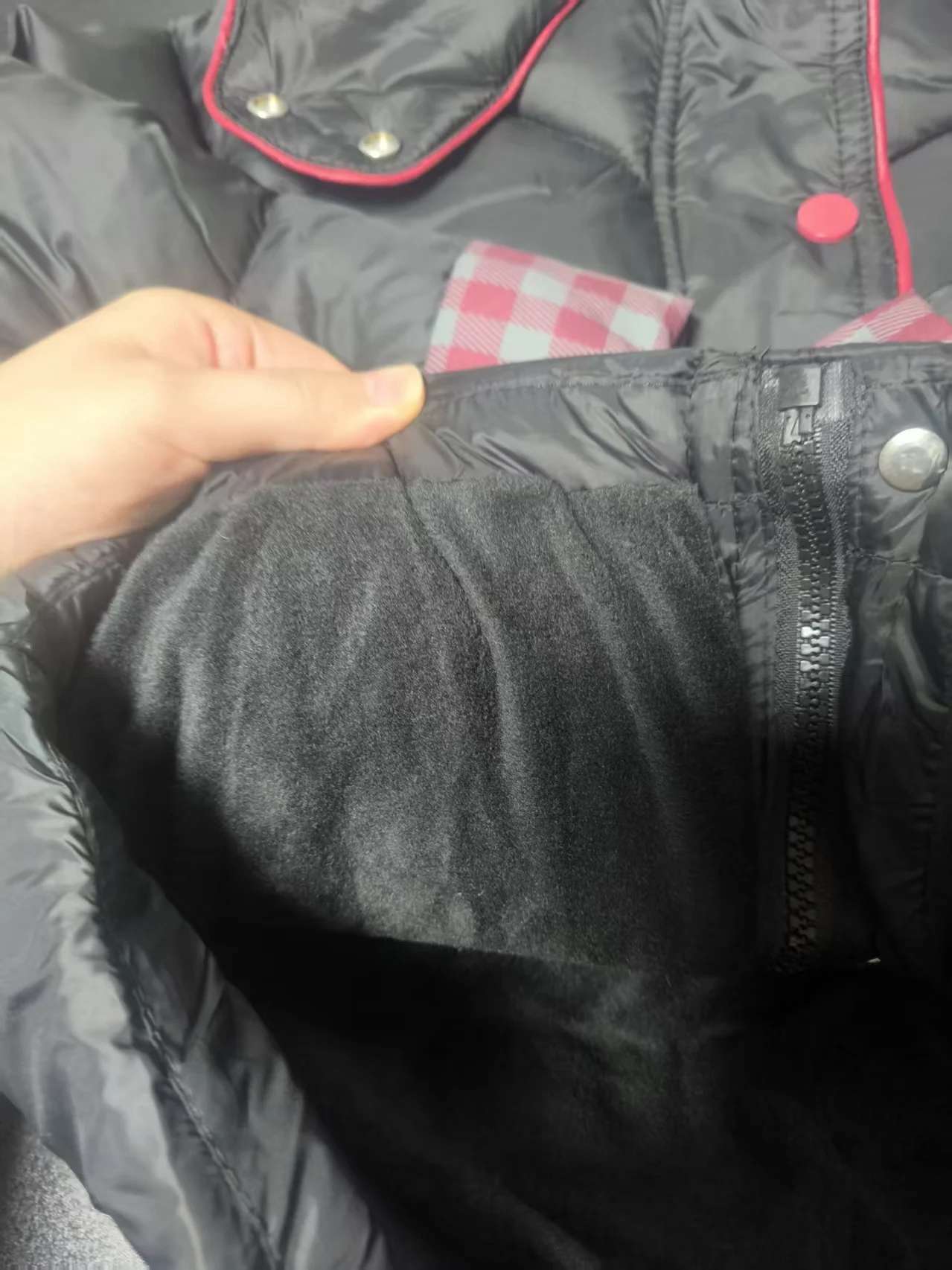 2026 New Winter Minimalist Children's Hooded Plaid Warm and Thickened Concealed Button Cotton Jacket
