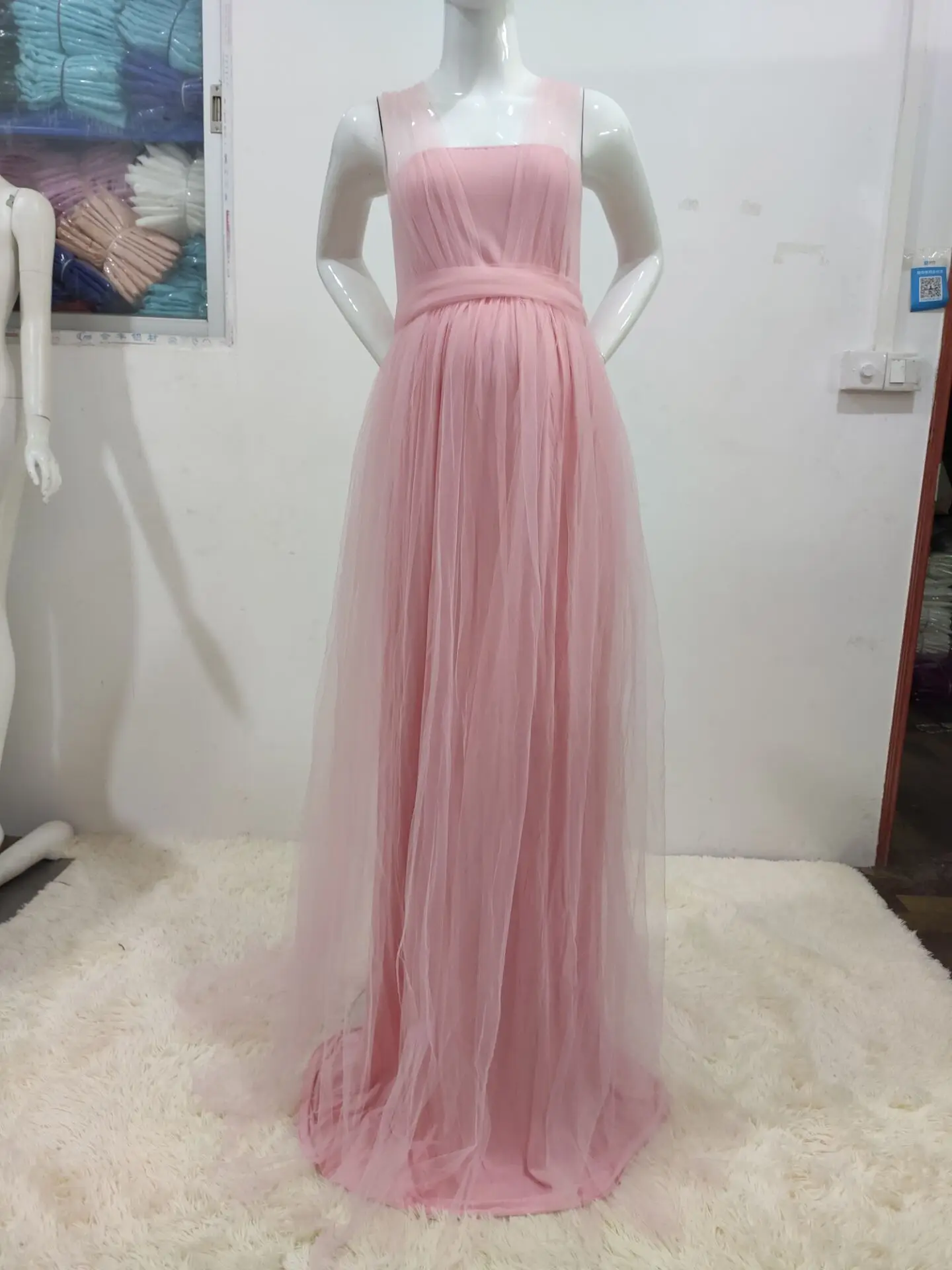 European and American Splicing Mesh Straps Pregnant Women's Floor Mopping Dresses Long Skirts Photography Floor Mopping Dresses