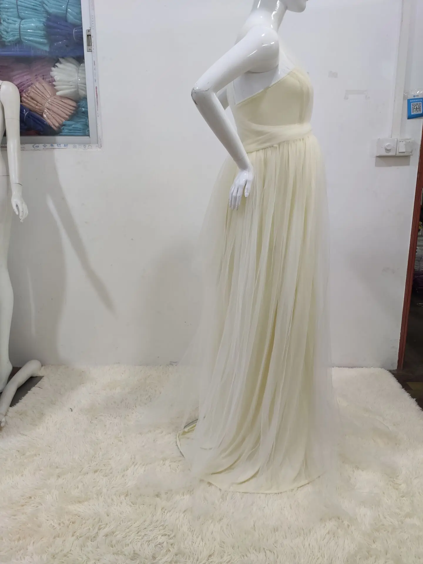 European and American Splicing Mesh Straps Pregnant Women's Floor Mopping Dresses Long Skirts Photography Floor Mopping Dresses