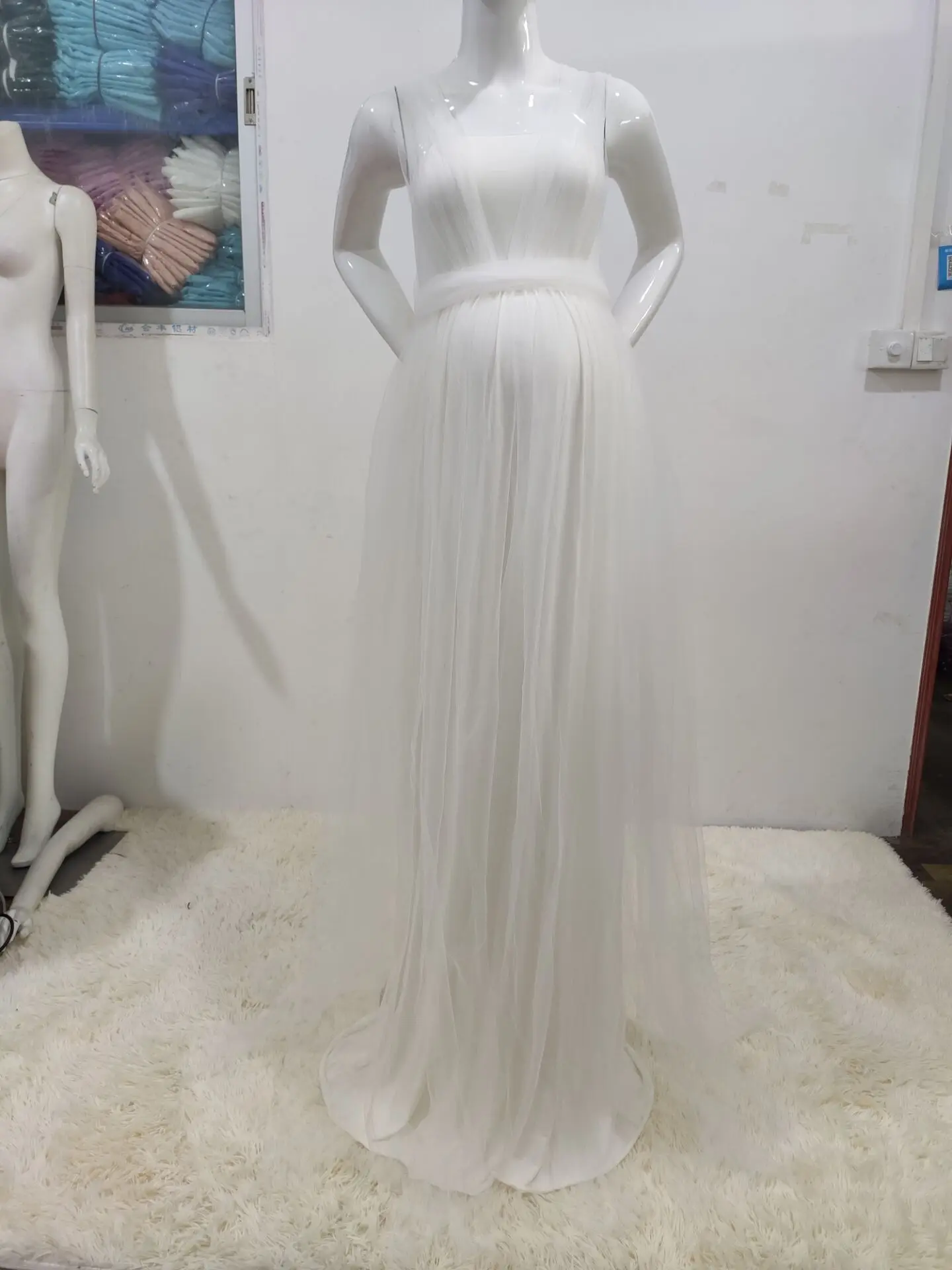 European and American Splicing Mesh Straps Pregnant Women's Floor Mopping Dresses Long Skirts Photography Floor Mopping Dresses