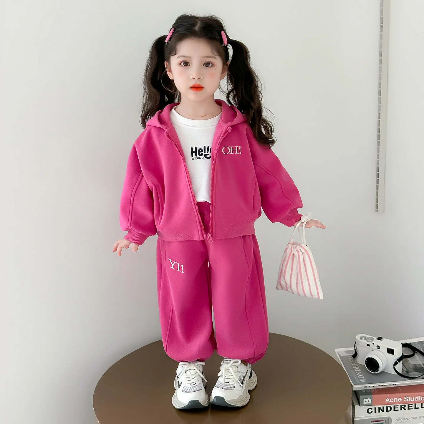 Girls Suit 2026 Autumn New Children's Clothing Korean Style Girl Baby Bright Color Hoodie Sports Two Piece Leisure Daily Sweet
