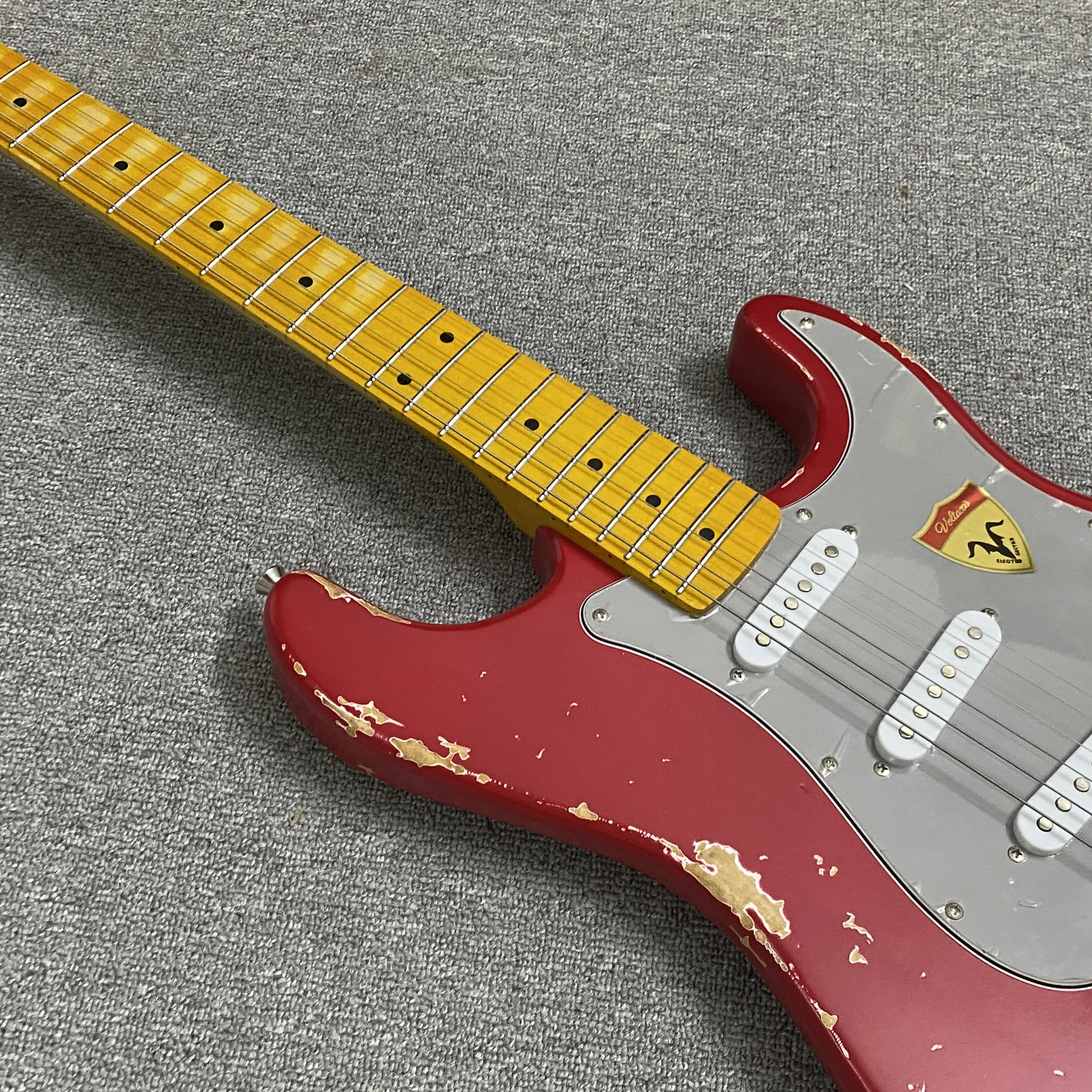 Vicers Red Vintage 6 String Electric Guitar Basswood Body Rosewood Fretboard 21 Fret Pickup Rock Guitar Musical Instrument for Beginners & Professional Players