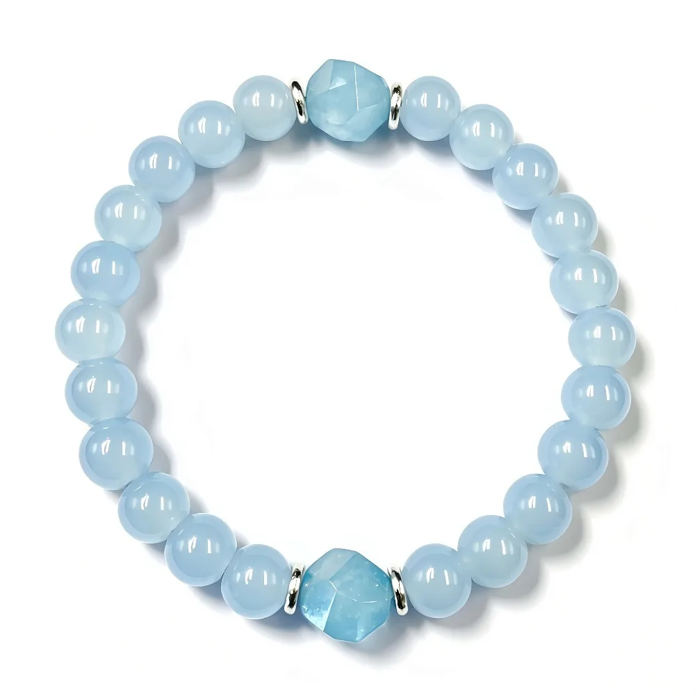 Aquamarine bracelet - Symbolizing peace, courage, happiness, and longevity. The birthstone of March. It brings a sense of security and is perfect for daily wear. This stunning ocean-colored bracelet makes an ideal gift for a loved one or mother. Perfect f