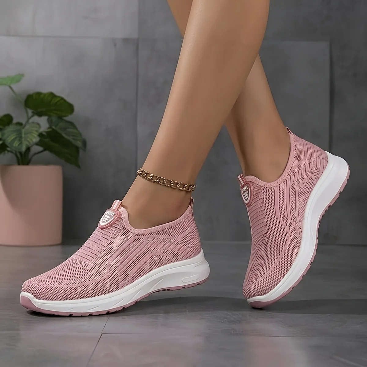 2026 New Women Slip On Walking Sneakers Breathable Flying Knit Mesh Casual Loafers Lightweight Cushion Platform Non Slip Soft Sole Comfort Athletic Footwear Multicolor Lazy Slip-in Trainers Plus Size 35-44 For Daily Shopping Gym Workout Travel Outdoor Eld