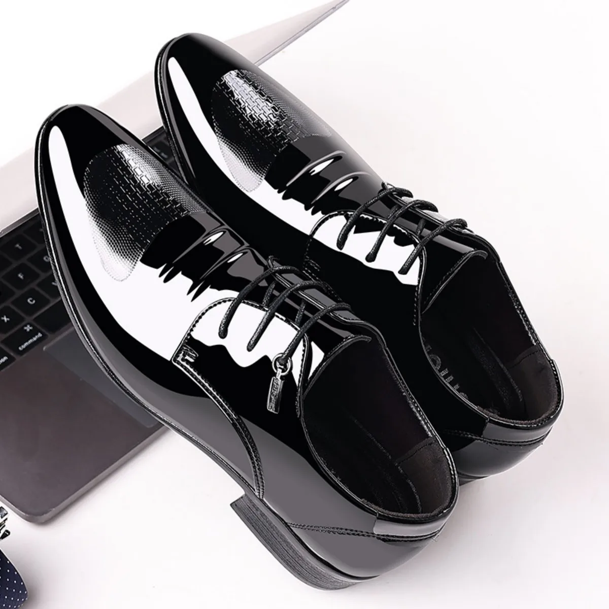 Men's Casual Dress Shoes Mesh Pattern Derby Shoe Classic Lace-up Pointed Formal Oxford Tuxedo Shoes For Men