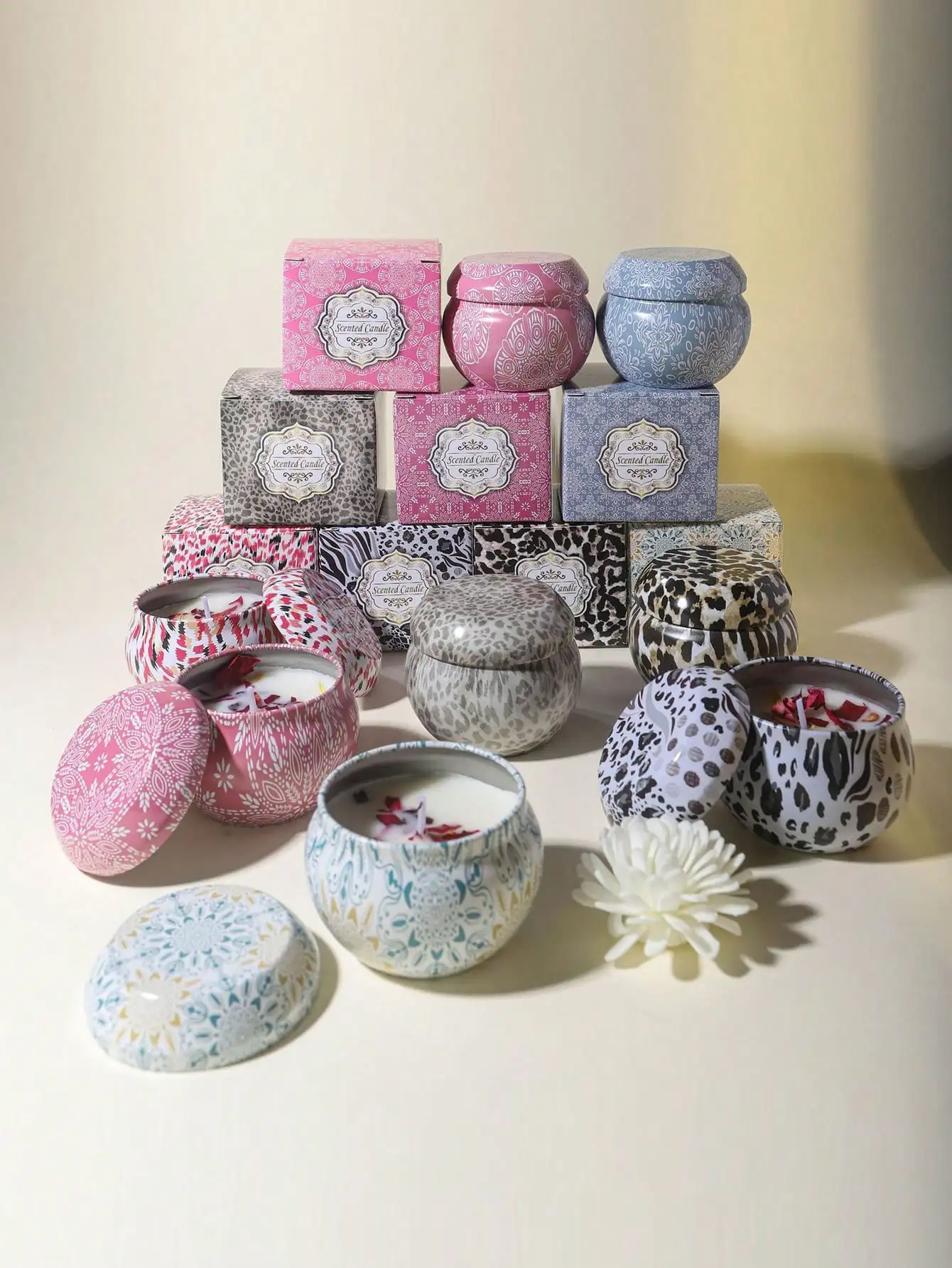 4pcs/1pc Boxed Scented Candle Set, Assorted Fragrances, Long-Lasting, Smokeless Ideal For Holidays, Weddings, Home Decor, Room Decor, Seasonal Decor
