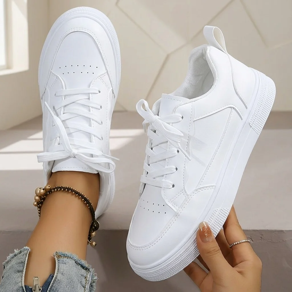 Women White Platform Sneakers 2026 New Fashion Lace Up Skate Shoes Ladies Light Soft Leather Casual Walking Shoes Non Slip Flat Sole All Match Daily Outdoor Comfy Versatile White Trainer Footwear Trendy Minimalist Basic White Sneakers for Daily Travel Sho