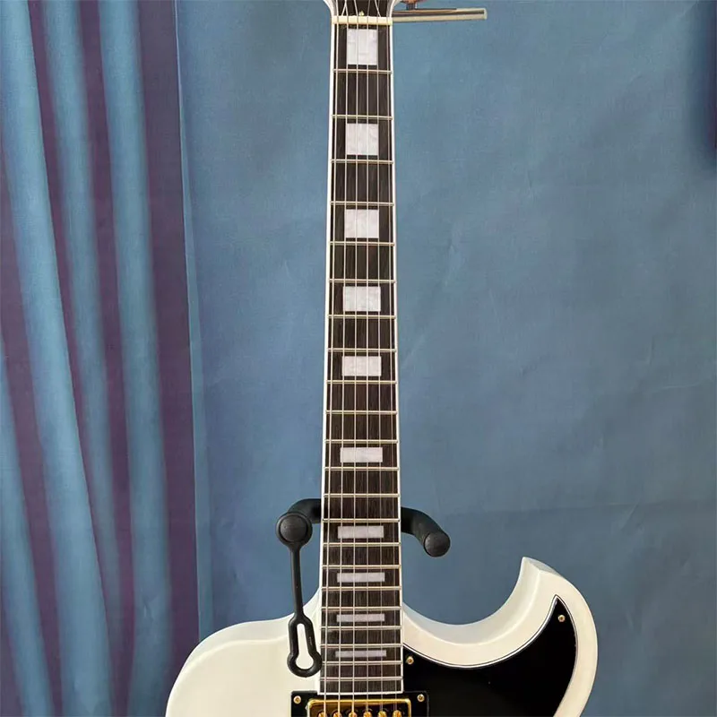 Local Warehouse, Unbranded Electric Guitar, White with Black Pickguard, Rock‑style, Suitable for Beginners and Intermediate Players, Holiday Gift, Free Shipping