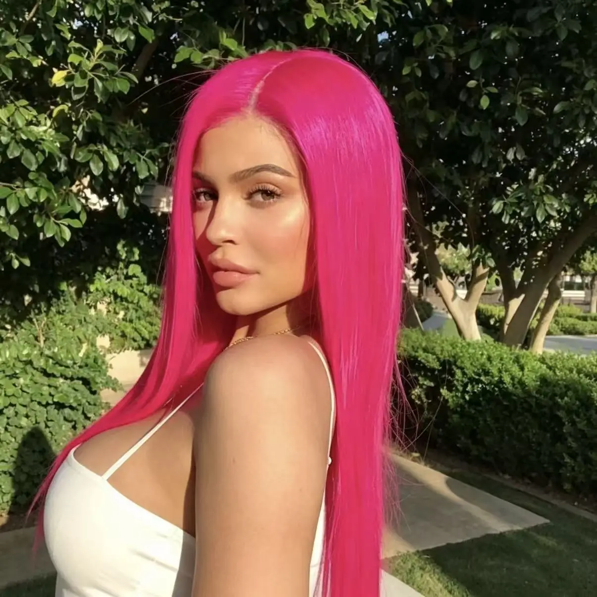 Mint Green Colored Body Wave Human Hair Wigs 13×6 HD Lace Frontal Wig Pre Plucked 180% 210% Density Vietnamese Raw Human Hair Wigs For Women