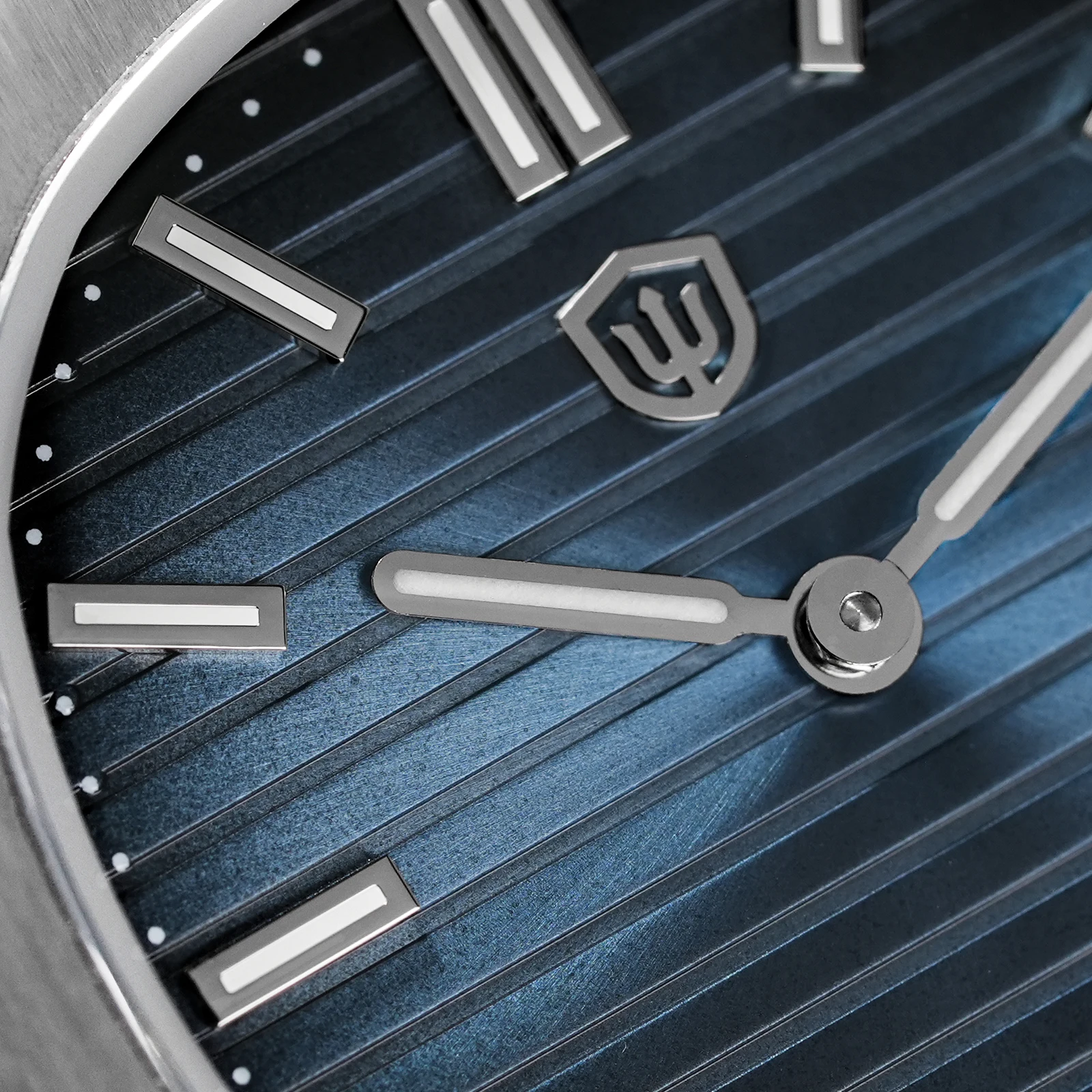 Watchdives WD0013 Quartz Watch Ronda 714 Movement 316L Stainless Steel Sapphire Crystal Super Luminous Waterproof Men Watches