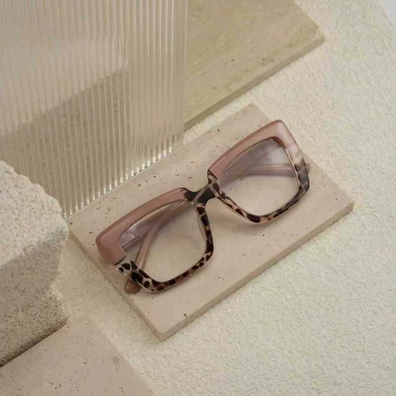 4 Pieces of Retro Trendy Women's Reading Glasses, with Leopard Print and Tortoise Shell Frame, Comfortable Spring Hinge, PC Lenses, 4 Unique Daily Fashion and Reading Styles, Reading Accessories, Reading Glasses, Suitable for Gift Giving