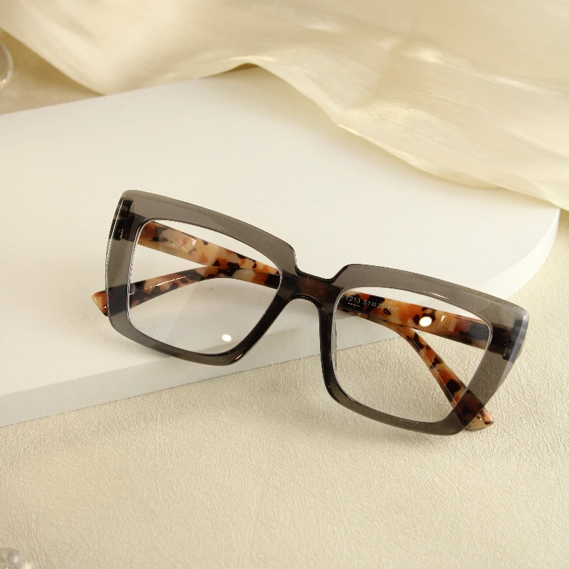 4 Pieces of Retro Trendy Women's Reading Glasses, with Leopard Print and Tortoise Shell Frame, Comfortable Spring Hinge, PC Lenses, 4 Unique Daily Fashion and Reading Styles, Reading Accessories, Reading Glasses, Suitable for Gift Giving