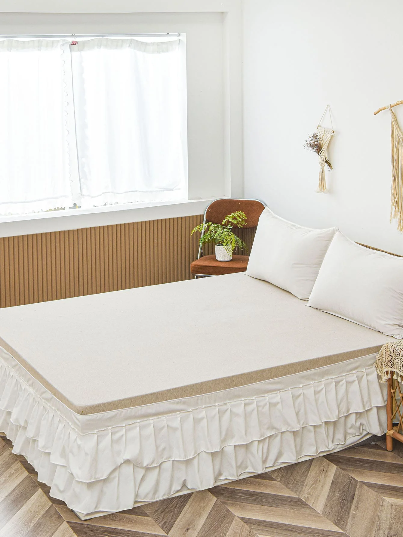 Cream Bed Skirt, Bohemian Style Bed Skirt, 1pc Cream Ruffled Bed Skirt, Bedding Decor, Soft Polyester Fiber, Vintage Farmhouse Style, Double Ruffled Bed Skirt, Suitable For All Seasons