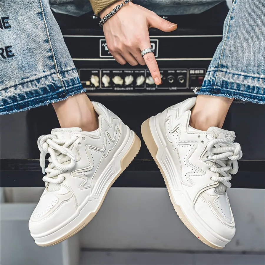 Fashionable and trendy women's shoes: white sneakers, low-top casual sports shoes